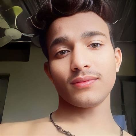 babu9.com|𝐕𝐈𝐕𝐄𝐊 𝐊𝐔𝐌𝐀𝐑 (@alex.